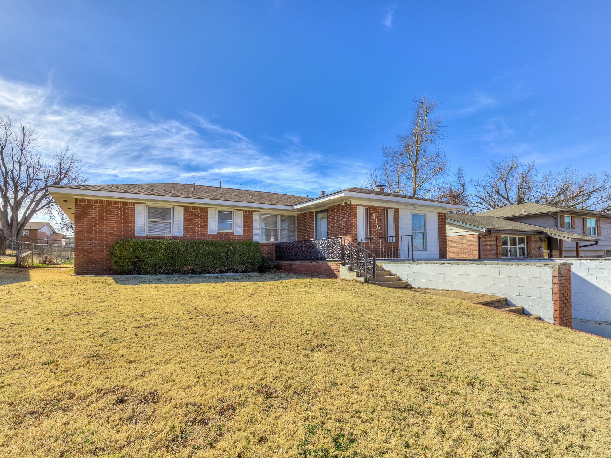 316 W Bass Avenue