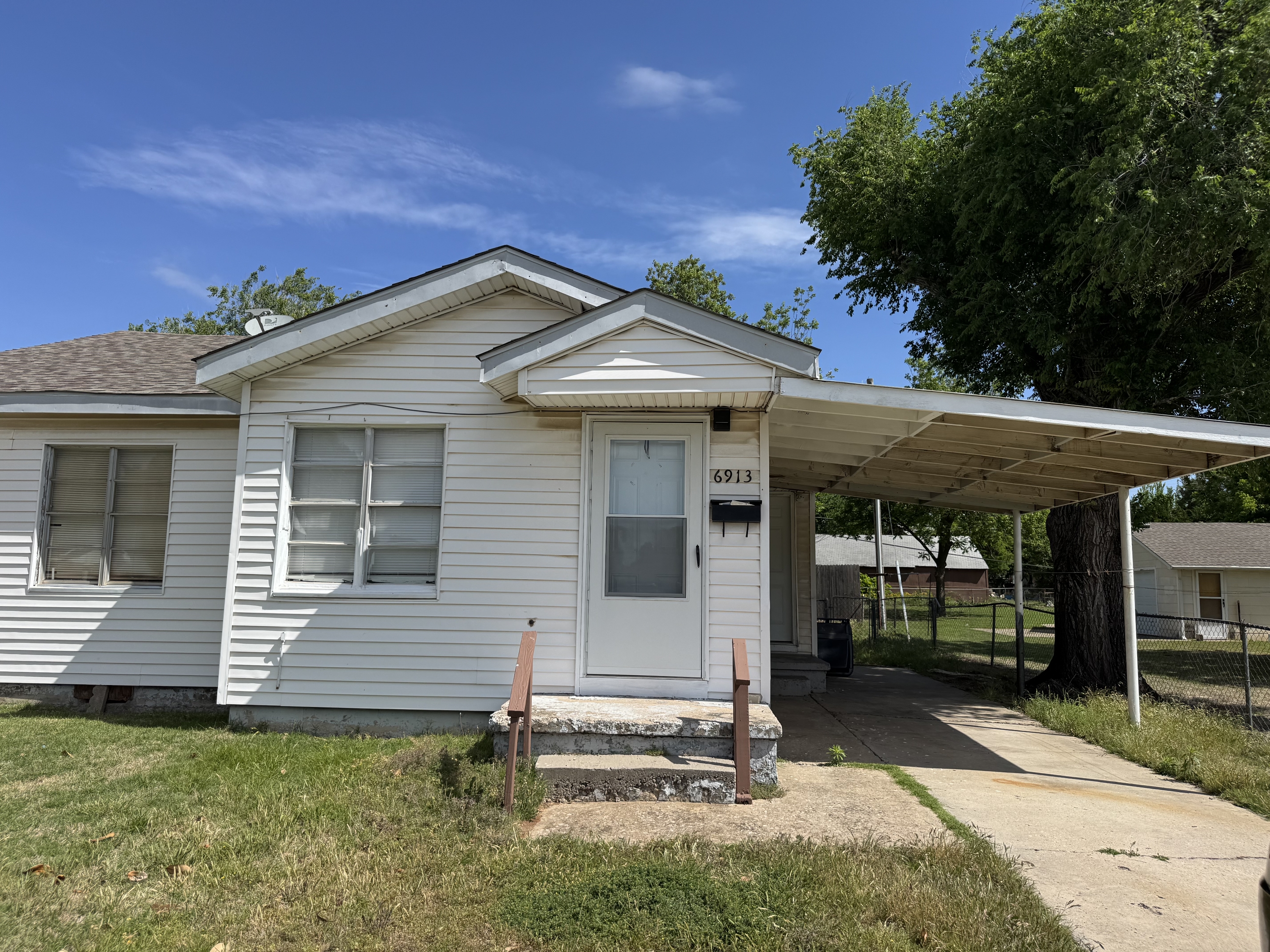 6913 Northwest 36th Street
